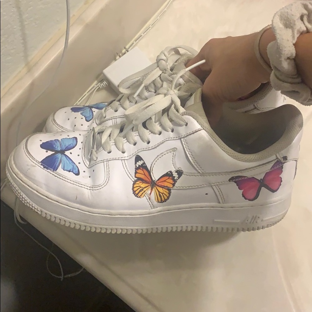 Custom butterfly Air Force 1